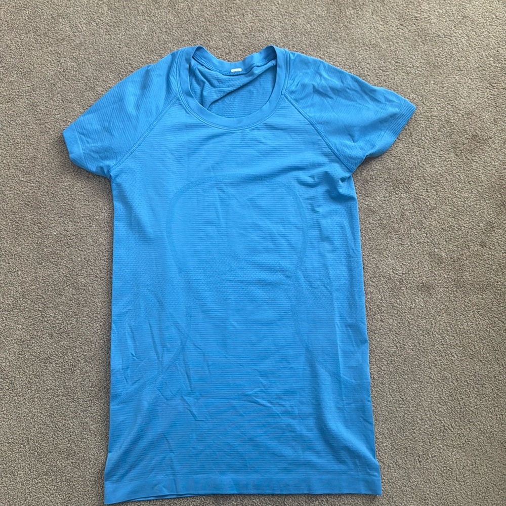 Lululemon blue swiftly tech